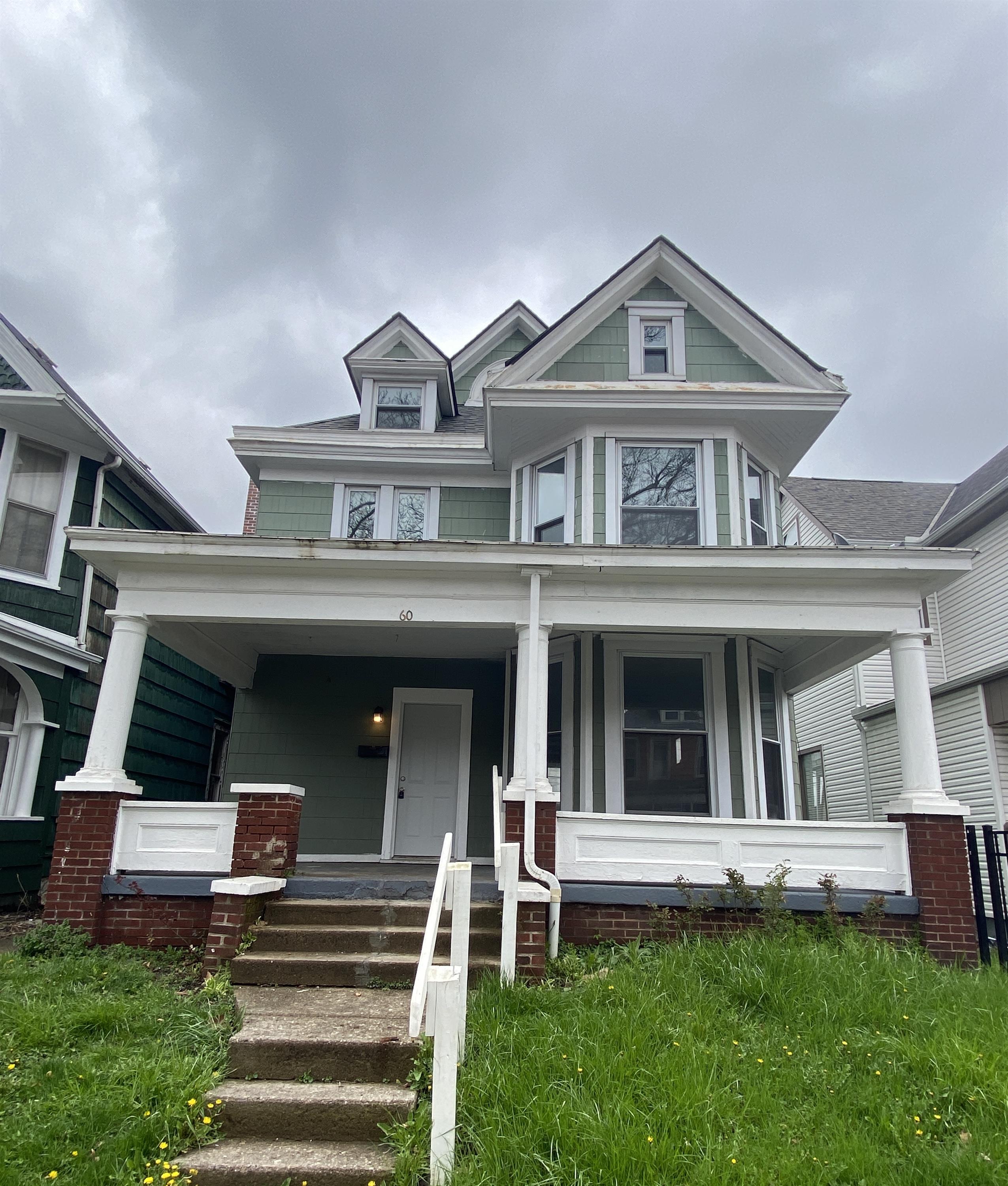 60 Martin Avenue