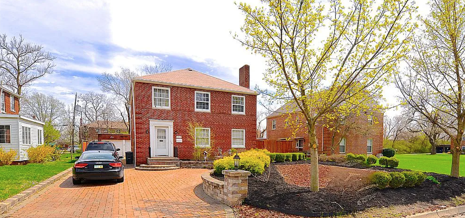 Property main image